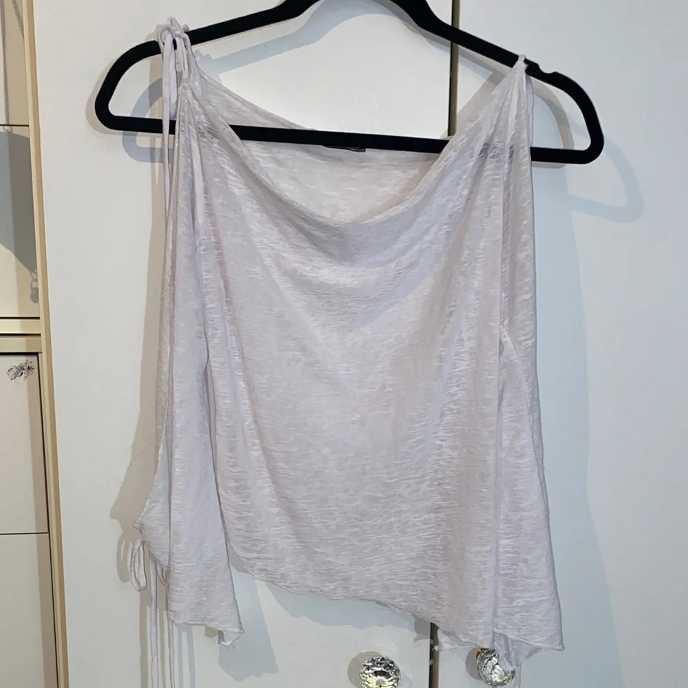 Vintage White Women's Cut Out Blouse with Draped Neckline - Picture 13 of 17